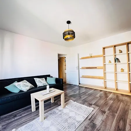 Magheru Downtown Apartamento